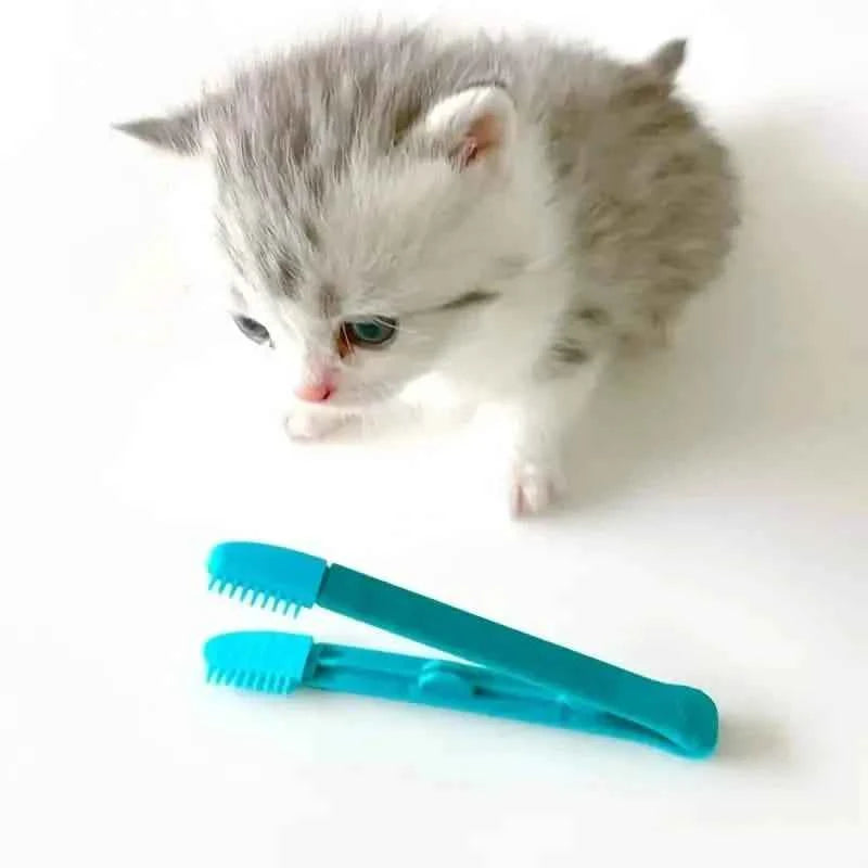 2-Pack Pet Tear Stain Remover Comb - Eye Comb Brush and Cleaning Grooming Tools