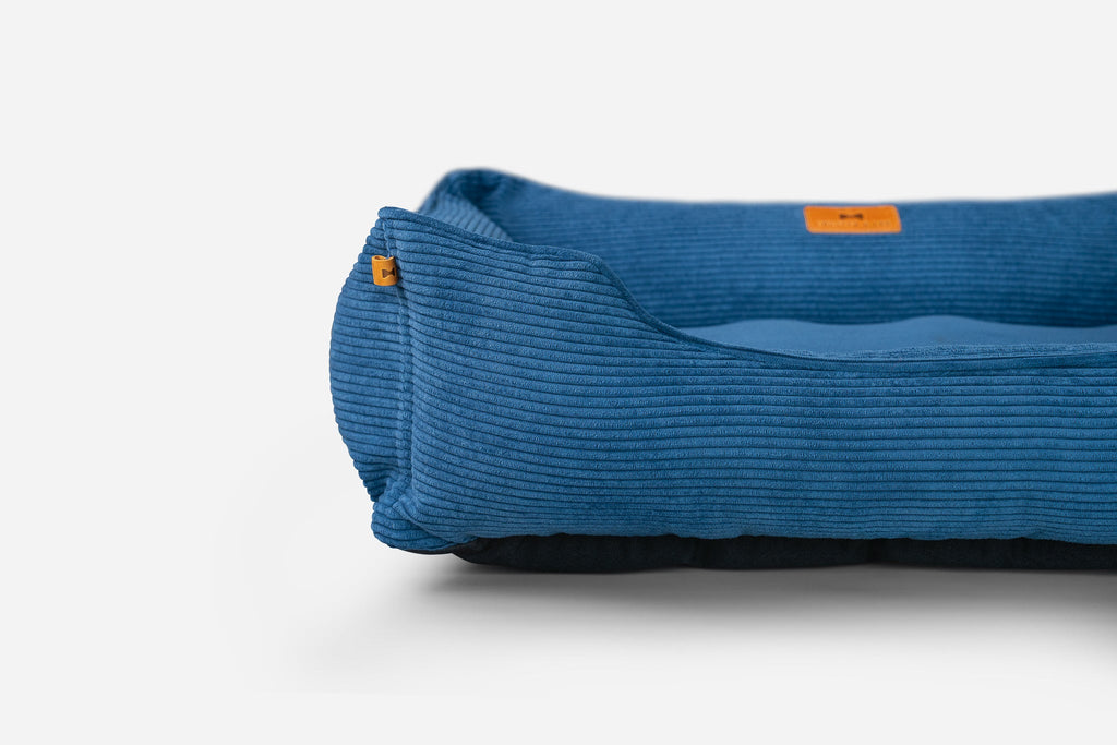 Chester & Lee Fancy Corduroy Sleeper Dog Bed for Ultimate Comfort